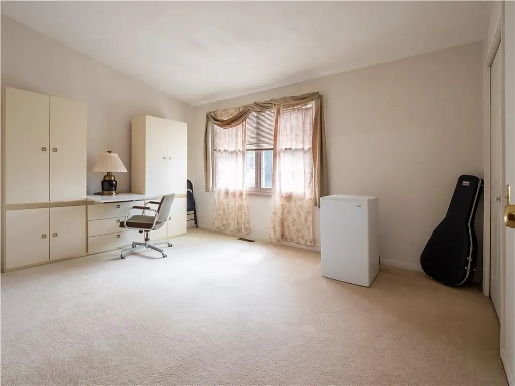 46 Trellis Drive West Warwick RI 02893