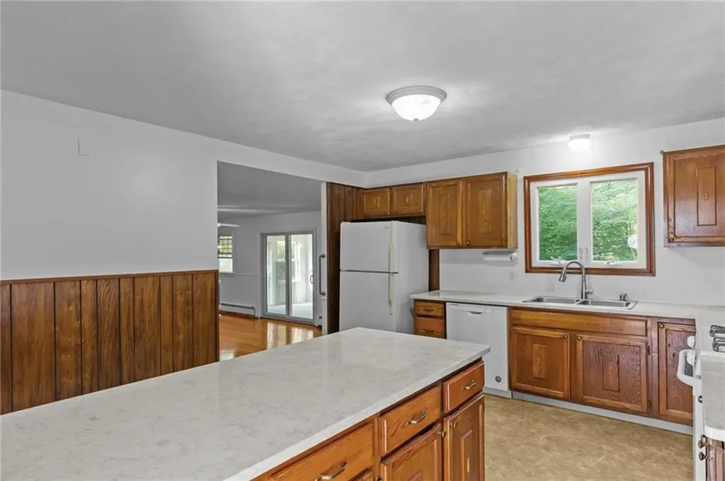 3 Crocus Court Coventry RI 02816