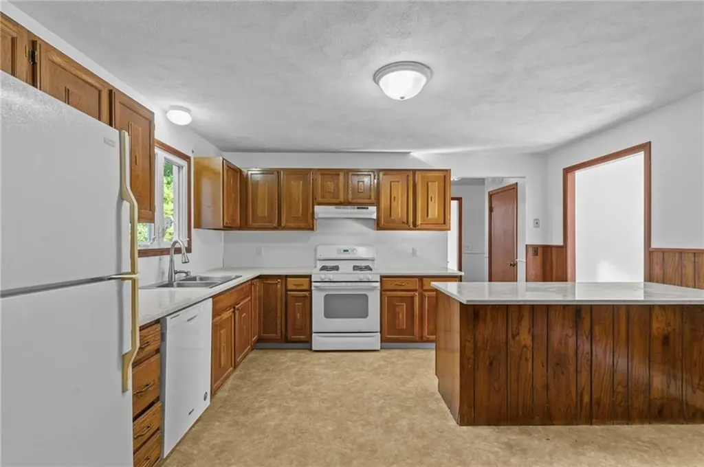 3 Crocus Court Coventry RI 02816