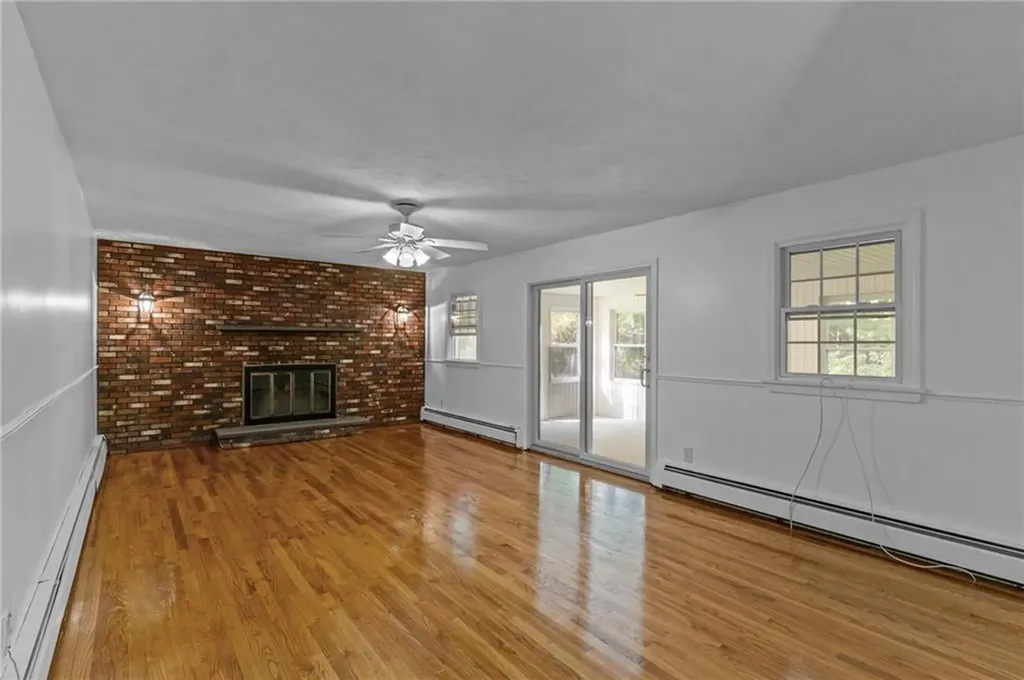 3 Crocus Court Coventry RI 02816