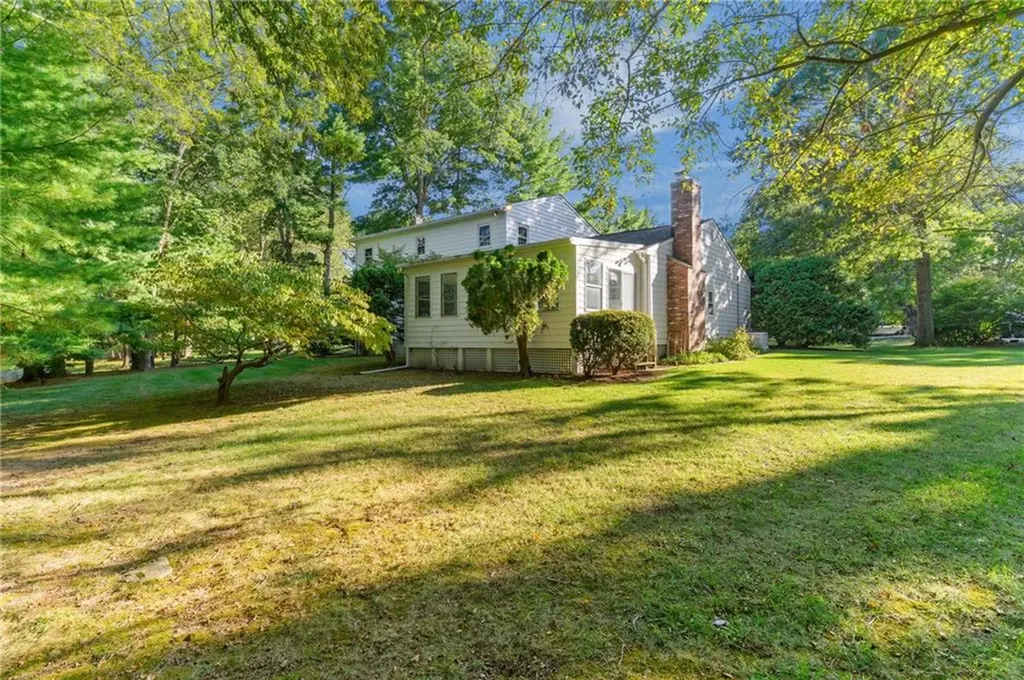 3 Crocus Court Coventry RI 02816