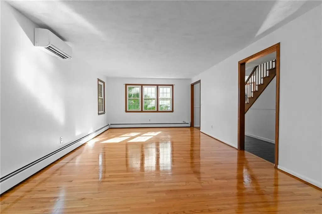 3 Crocus Court Coventry RI 02816