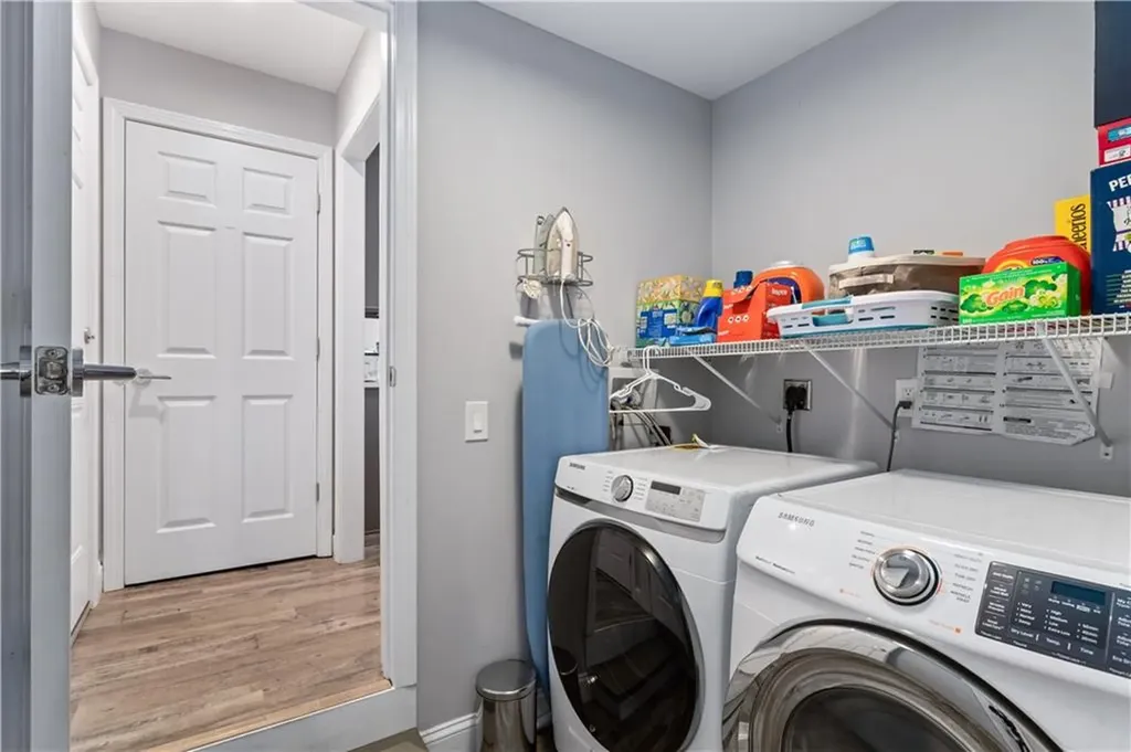 4 James Street Middletown RI 02842