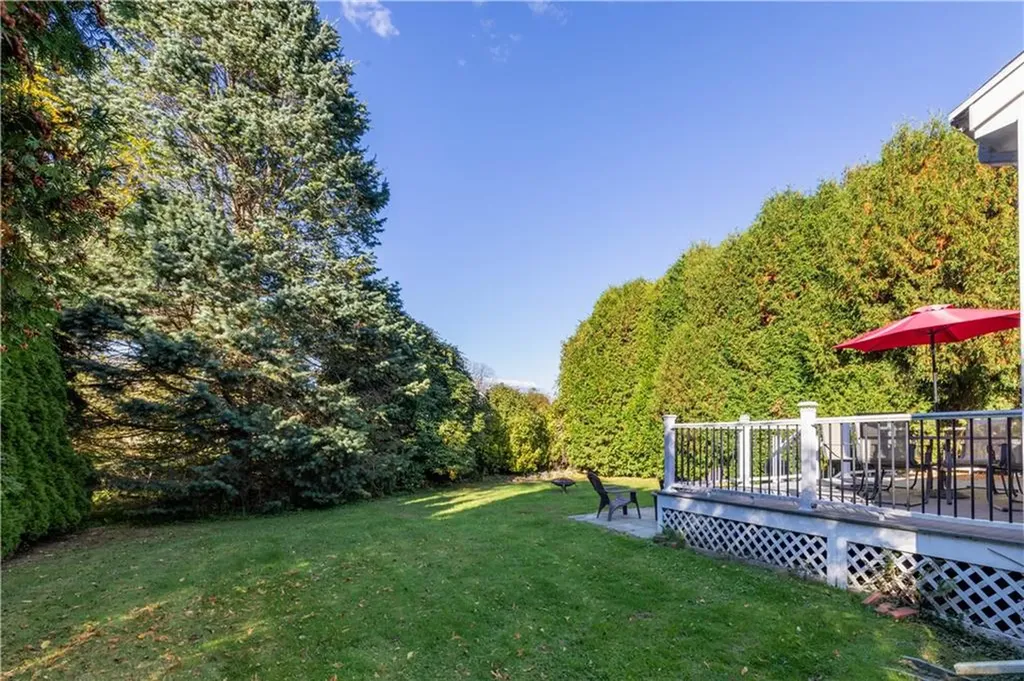 4 James Street Middletown RI 02842