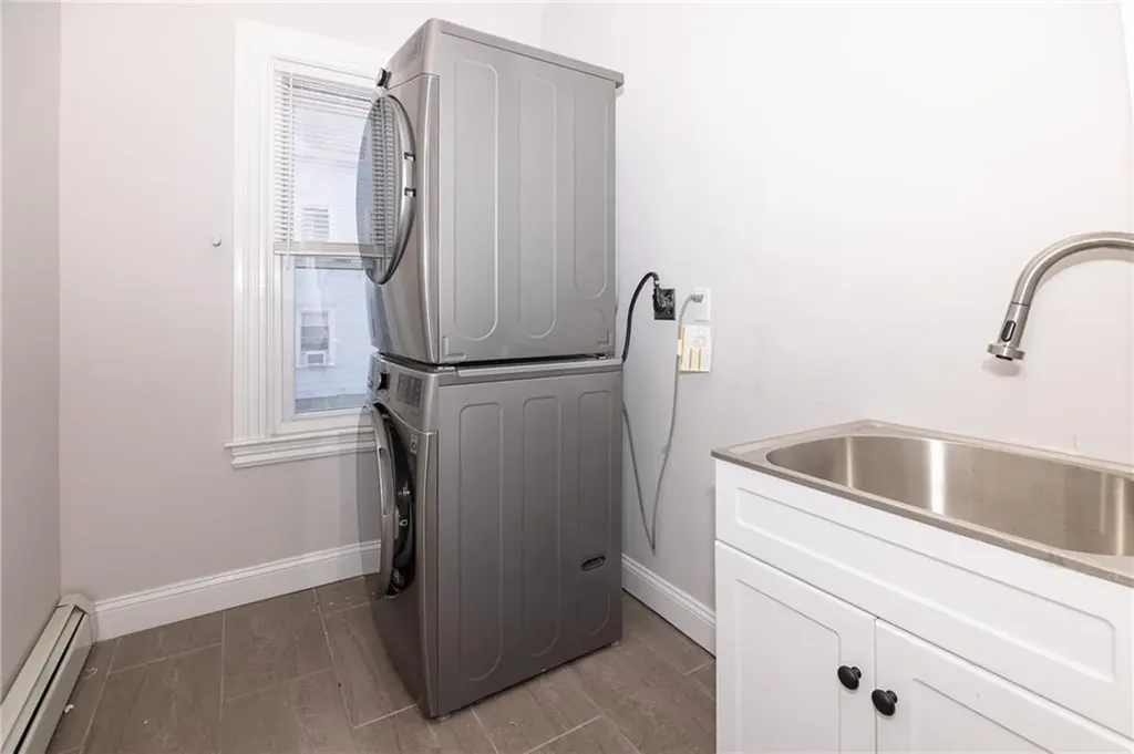 376 Hope Street Providence RI 02906