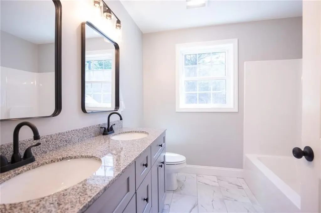 3 Boyd Brook Circle Coventry RI 02816