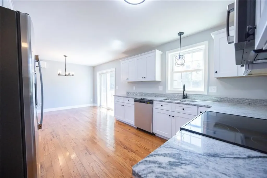 3 Boyd Brook Circle Coventry RI 02816
