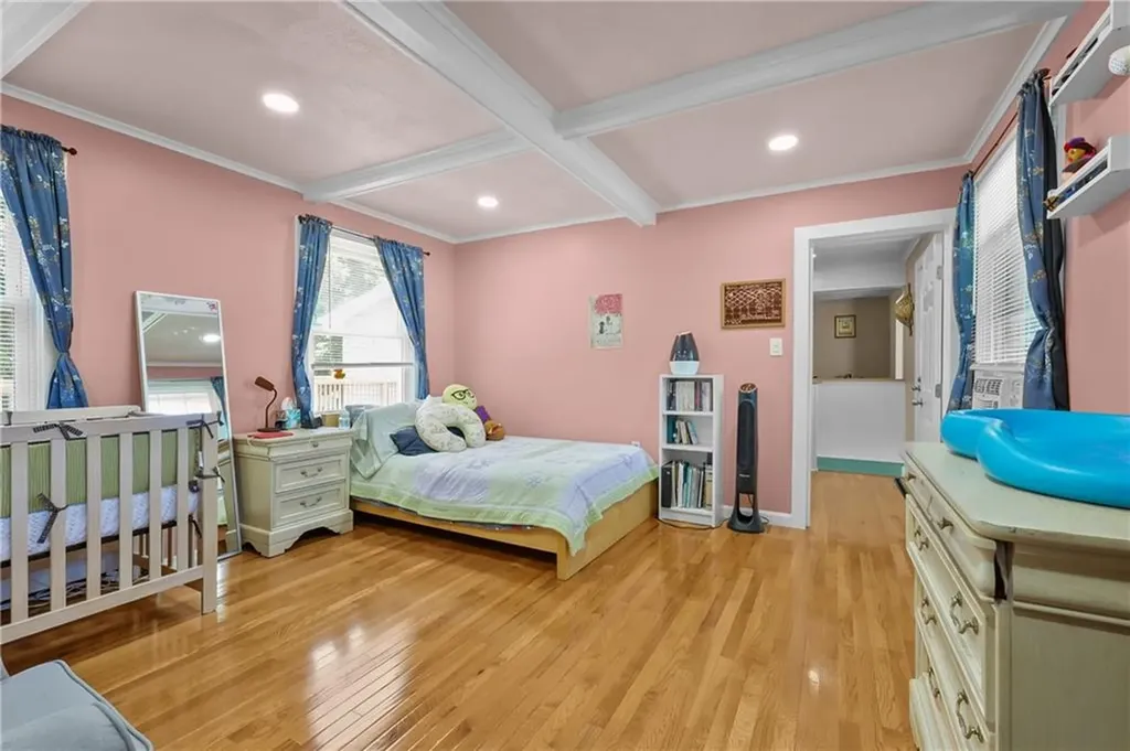 11 Crossland Road West Warwick RI 02893