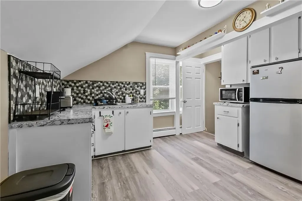 11 Crossland Road West Warwick RI 02893