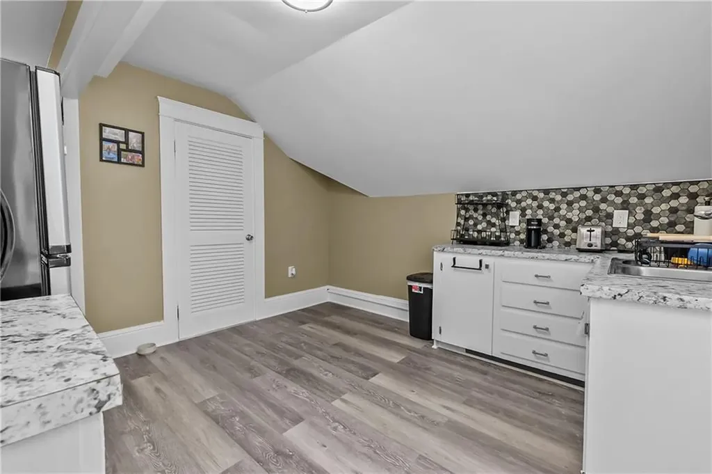 11 Crossland Road West Warwick RI 02893