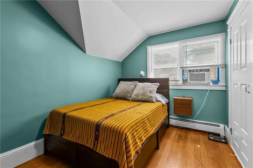 11 Crossland Road West Warwick RI 02893