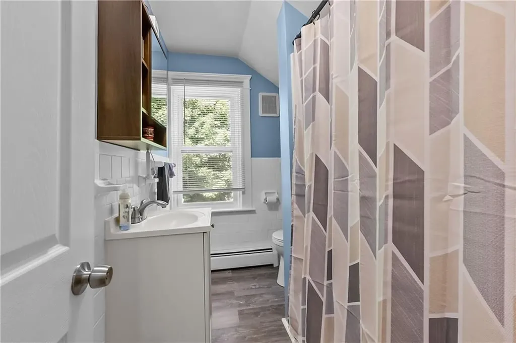 11 Crossland Road West Warwick RI 02893