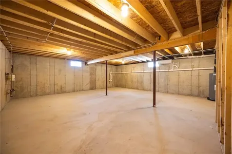 6 Boyd Brook Circle Coventry RI 02816