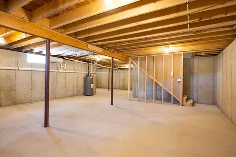 6 Boyd Brook Circle Coventry RI 02816