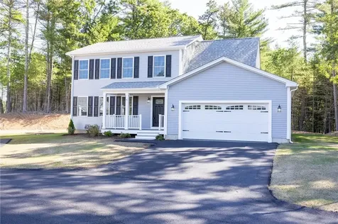 6 Boyd Brook Circle Coventry RI 02816