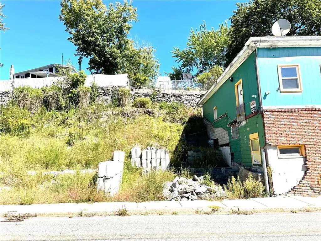 115 Railroad Street Woonsocket RI 02895