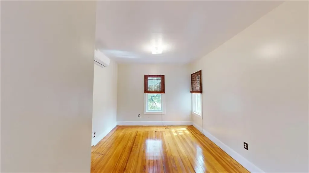 31 33 Carter Street Providence RI 02907