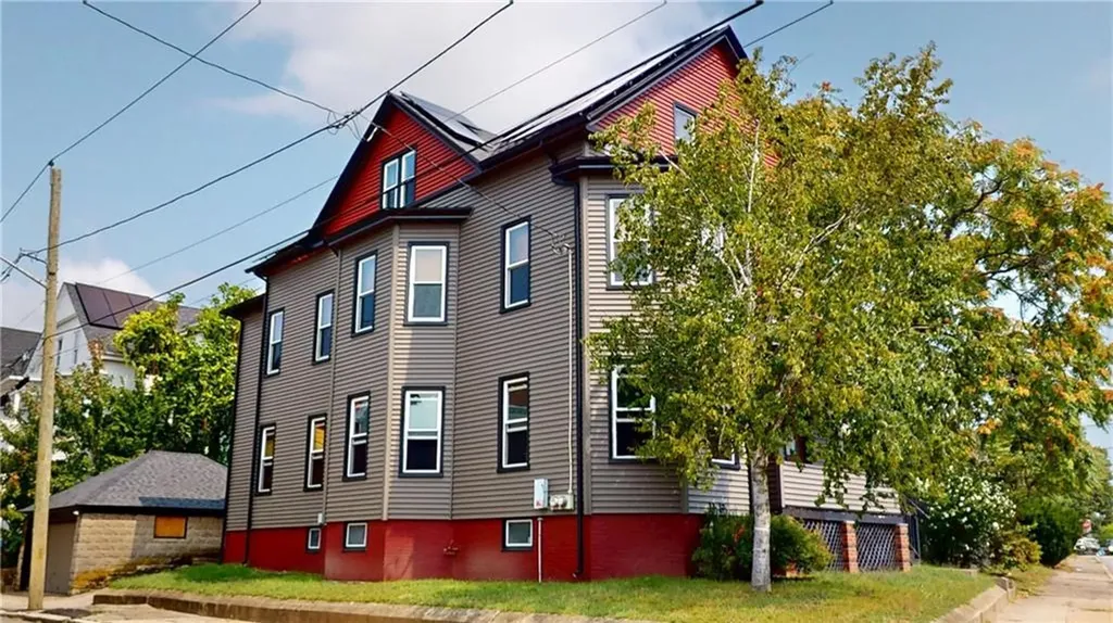 31 33 Carter Street Providence RI 02907