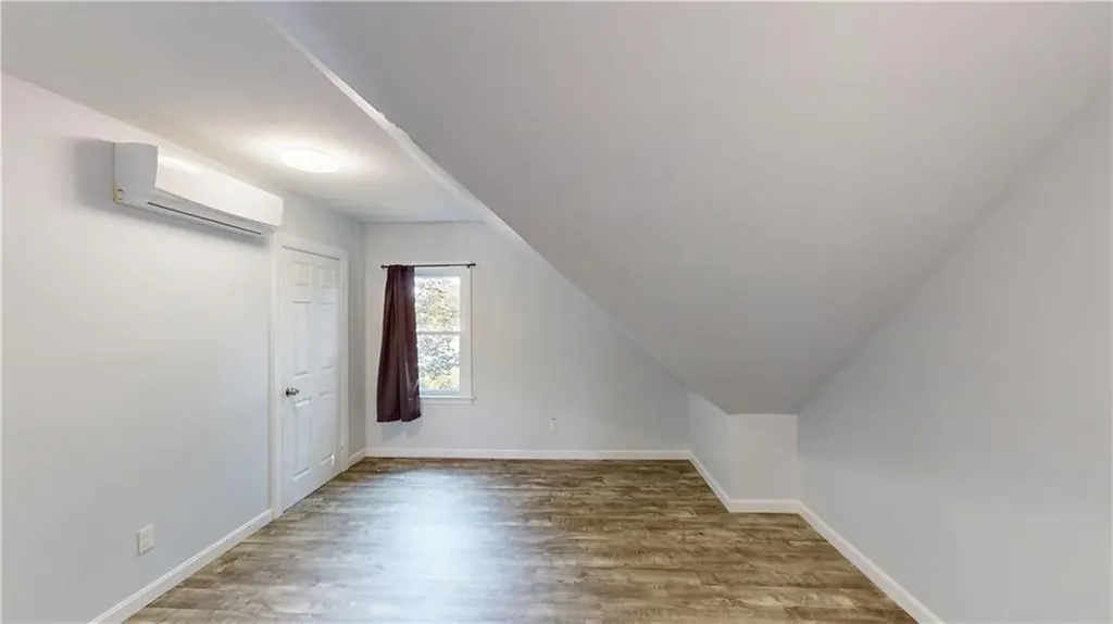 31 33 Carter Street Providence RI 02907