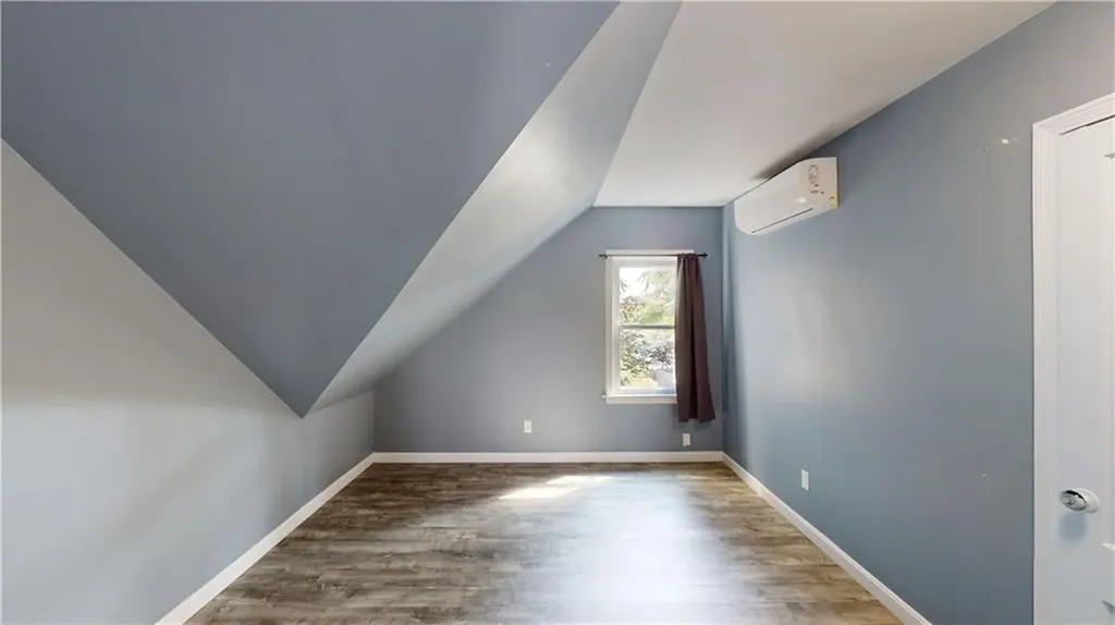 31 33 Carter Street Providence RI 02907