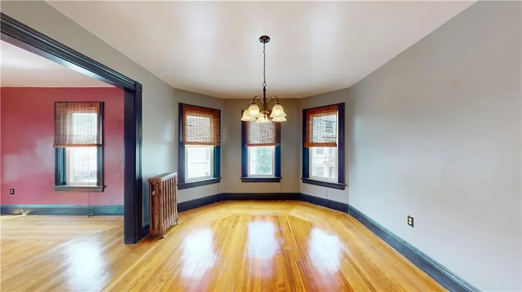 31 33 Carter Street Providence RI 02907