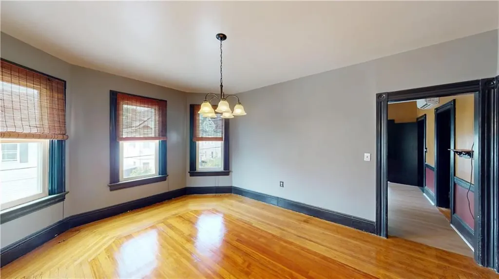 31 33 Carter Street Providence RI 02907