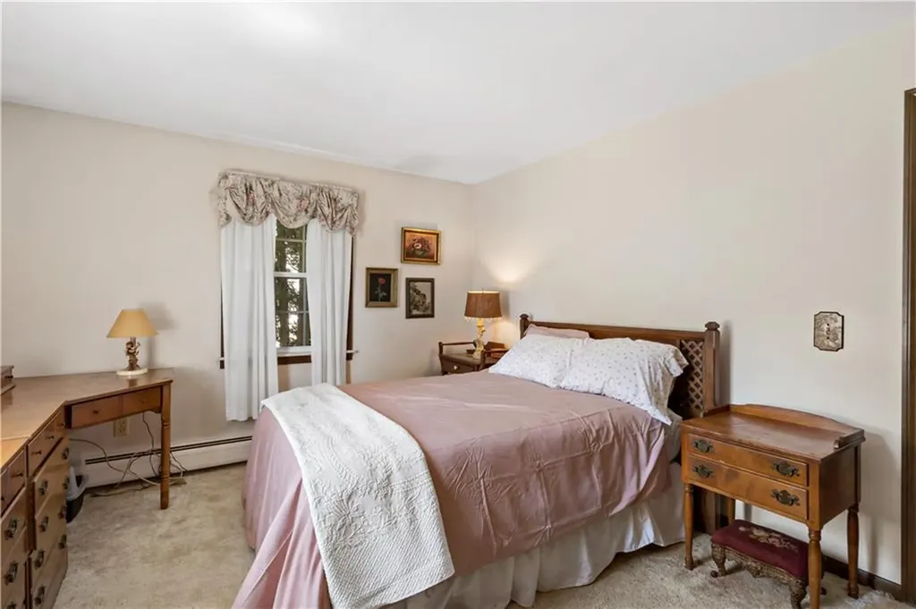 42 Homeland Avenue Narragansett RI 02882