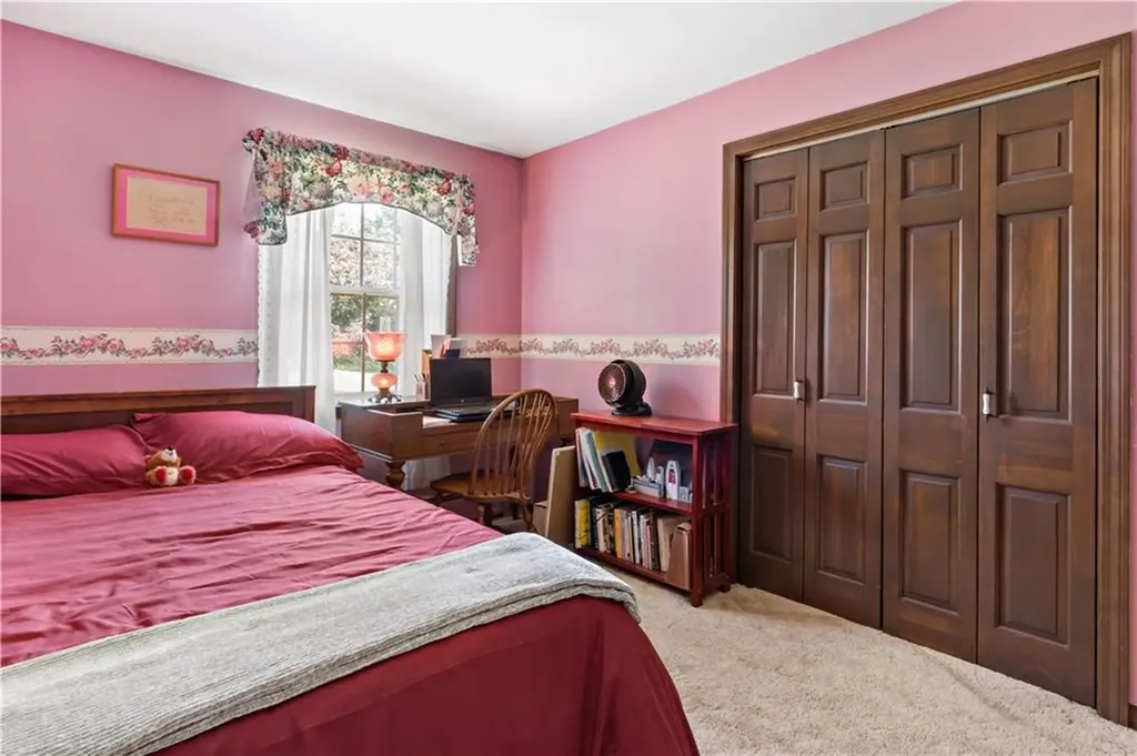 42 Homeland Avenue Narragansett RI 02882