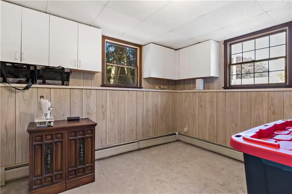 42 Homeland Avenue Narragansett RI 02882