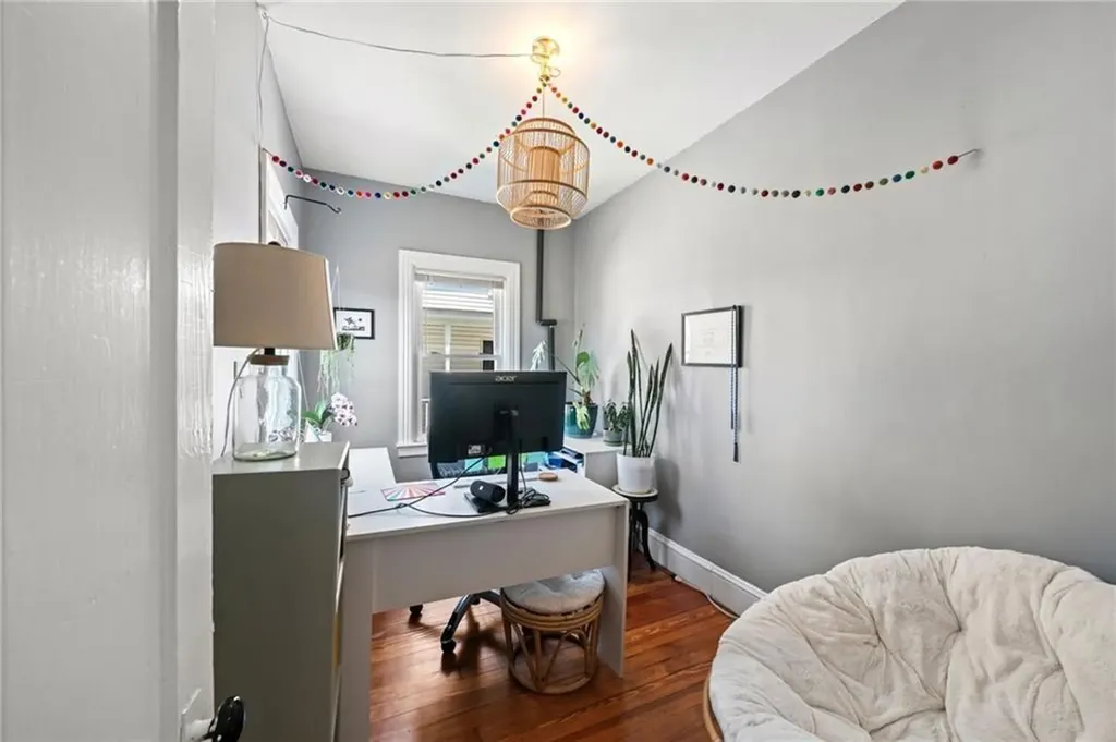 2 Louisburg Place Providence RI 02909