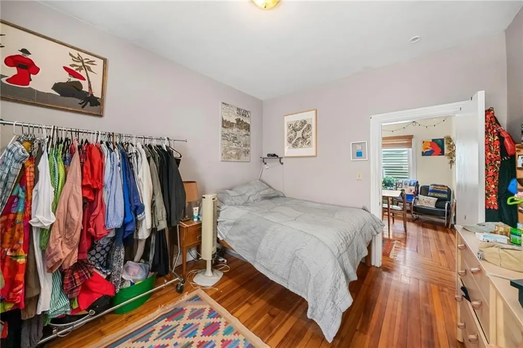 2 Louisburg Place Providence RI 02909