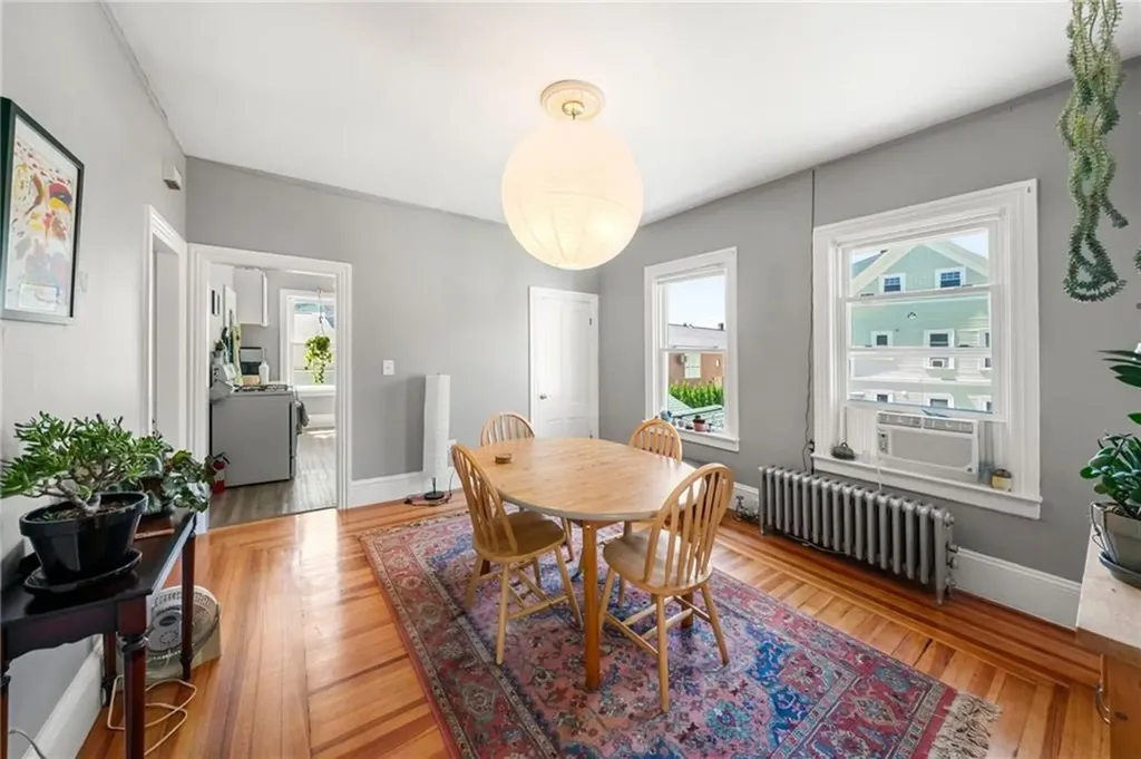 2 Louisburg Place Providence RI 02909
