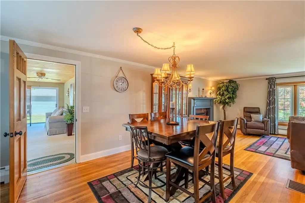28 Cadoret Drive Cumberland RI 02864