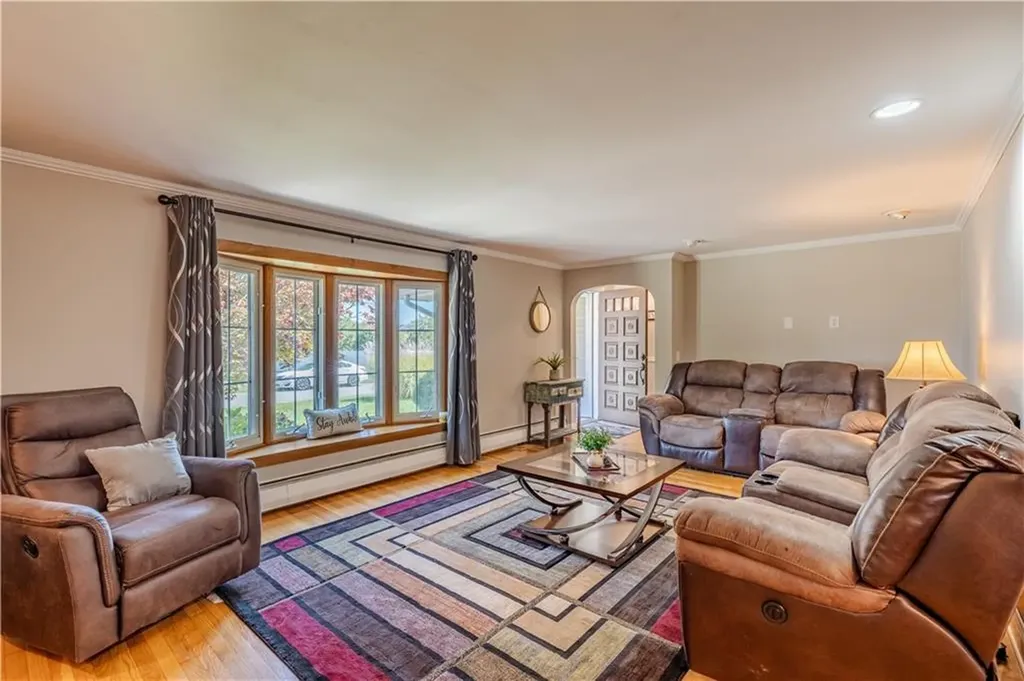 28 Cadoret Drive Cumberland RI 02864