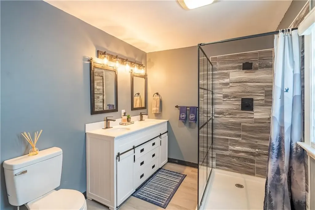 28 Cadoret Drive Cumberland RI 02864