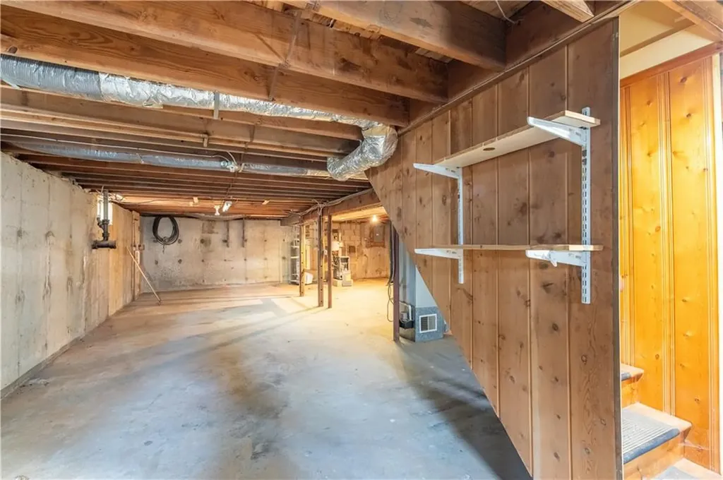 28 Cadoret Drive Cumberland RI 02864