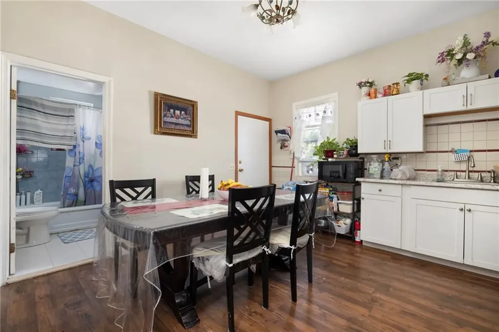 980 Chalkstone Avenue Providence RI 02908