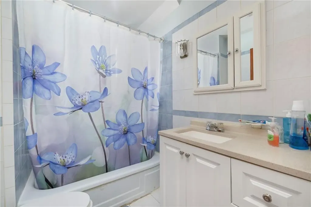980 Chalkstone Avenue Providence RI 02908
