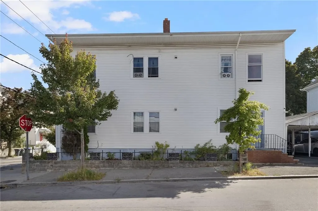 980 Chalkstone Avenue Providence RI 02908