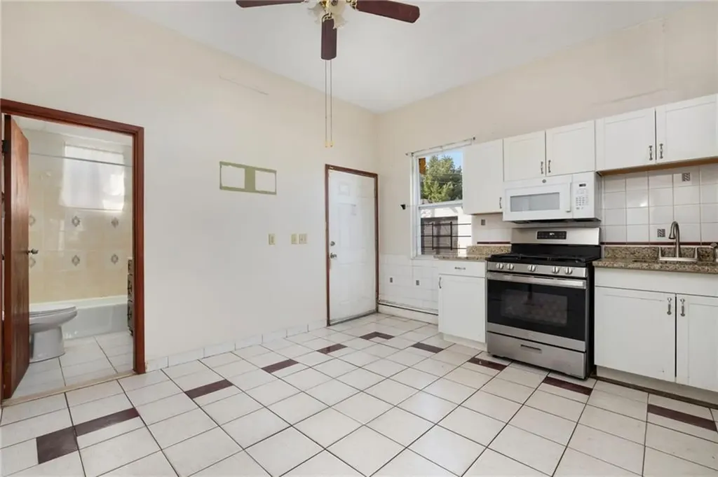 980 Chalkstone Avenue Providence RI 02908