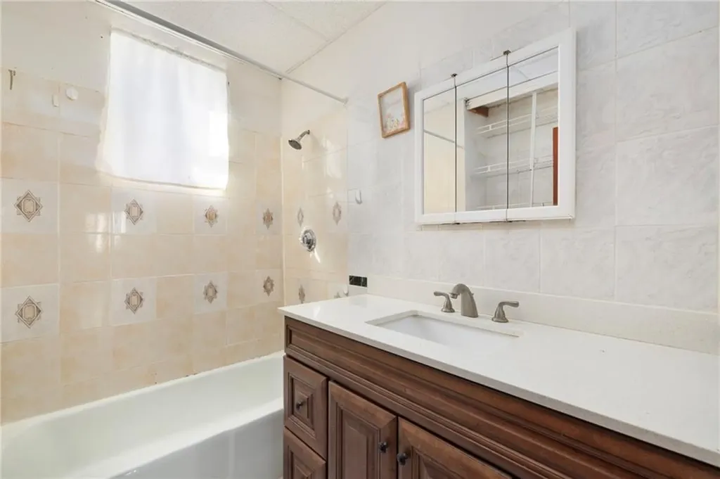 980 Chalkstone Avenue Providence RI 02908
