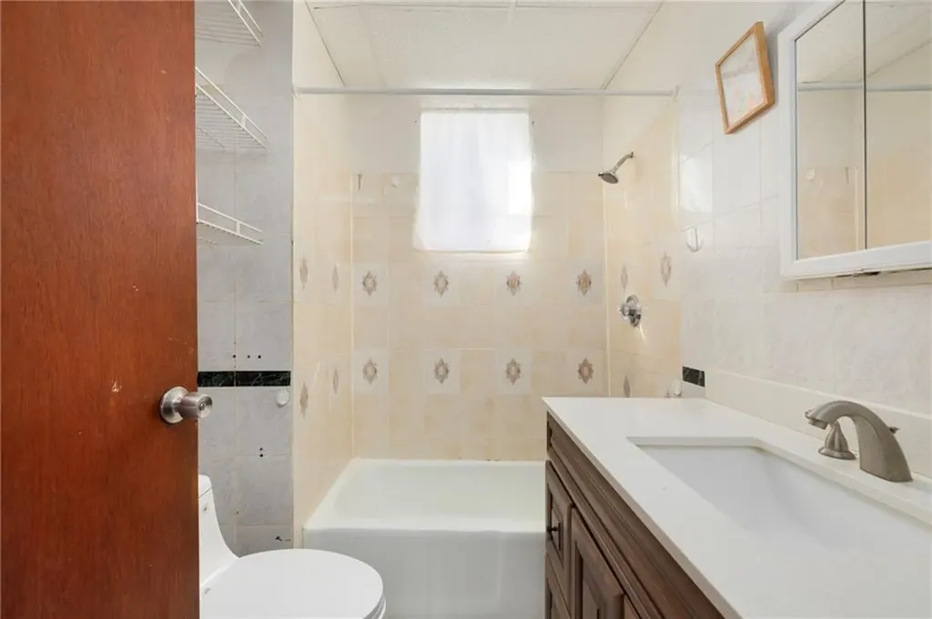980 Chalkstone Avenue Providence RI 02908