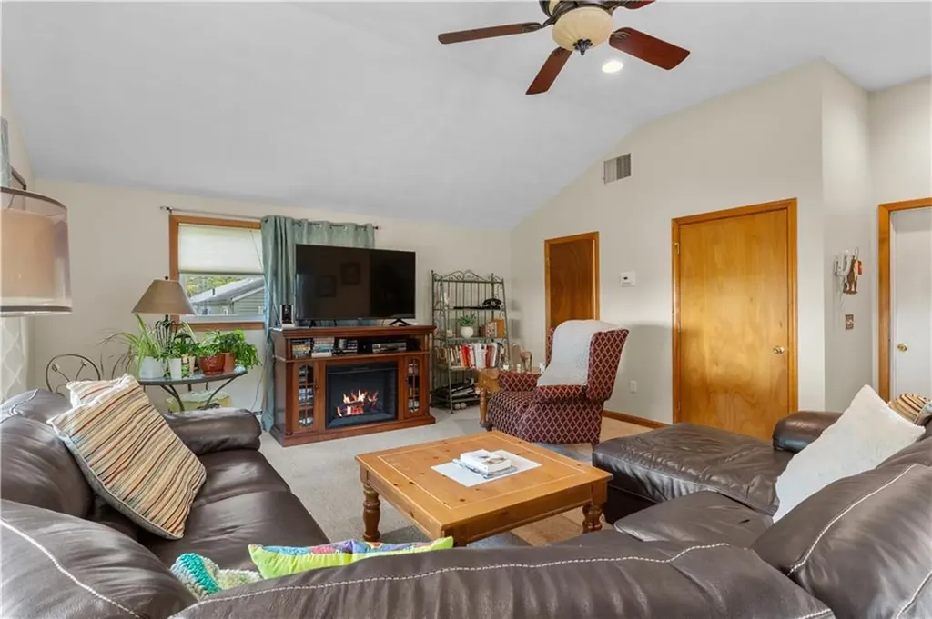 47 Flagg Avenue Warwick RI 02886