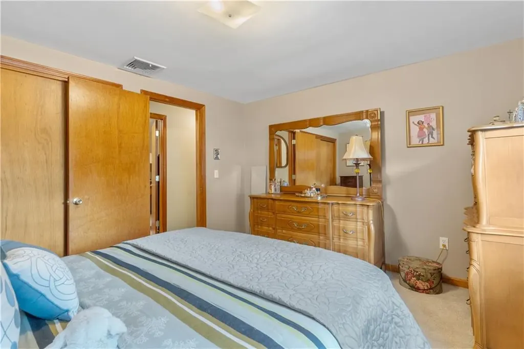 47 Flagg Avenue Warwick RI 02886