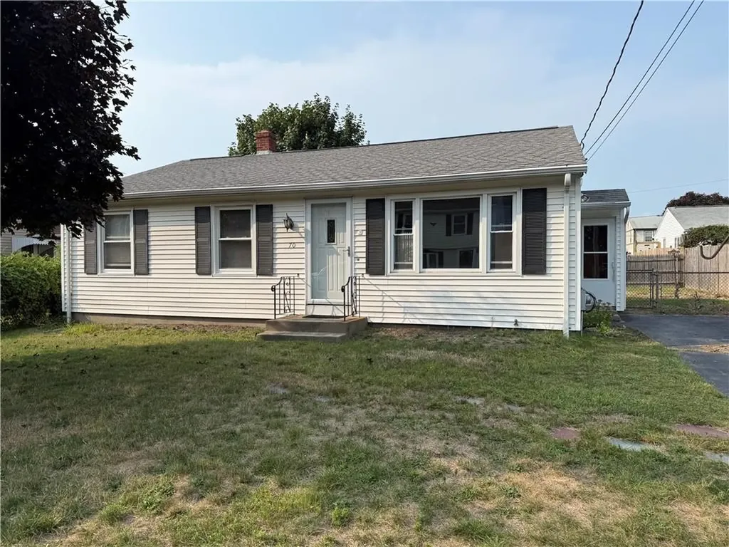 70 Glen Meadows Drive Pawtucket RI 02861