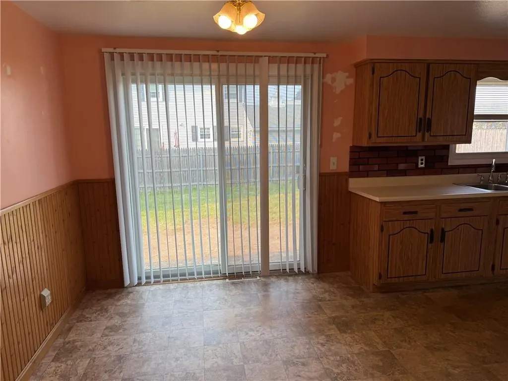 70 Glen Meadows Drive Pawtucket RI 02861