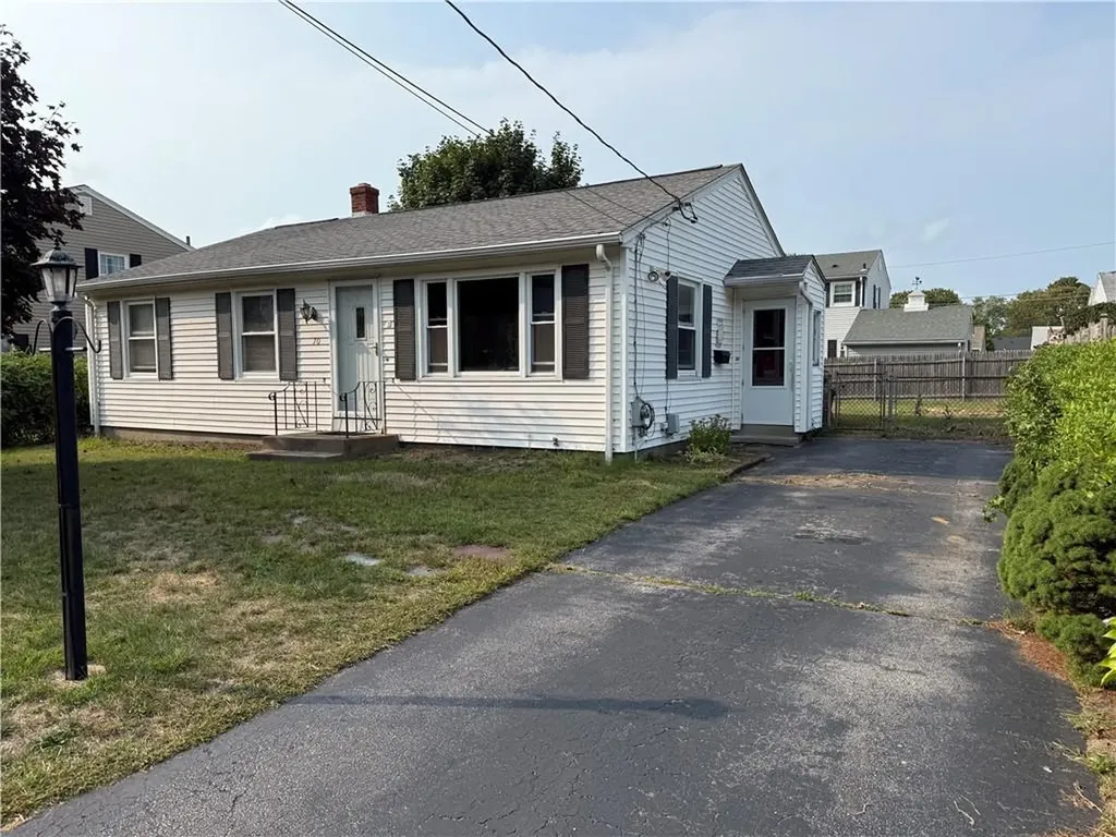 70 Glen Meadows Drive Pawtucket RI 02861