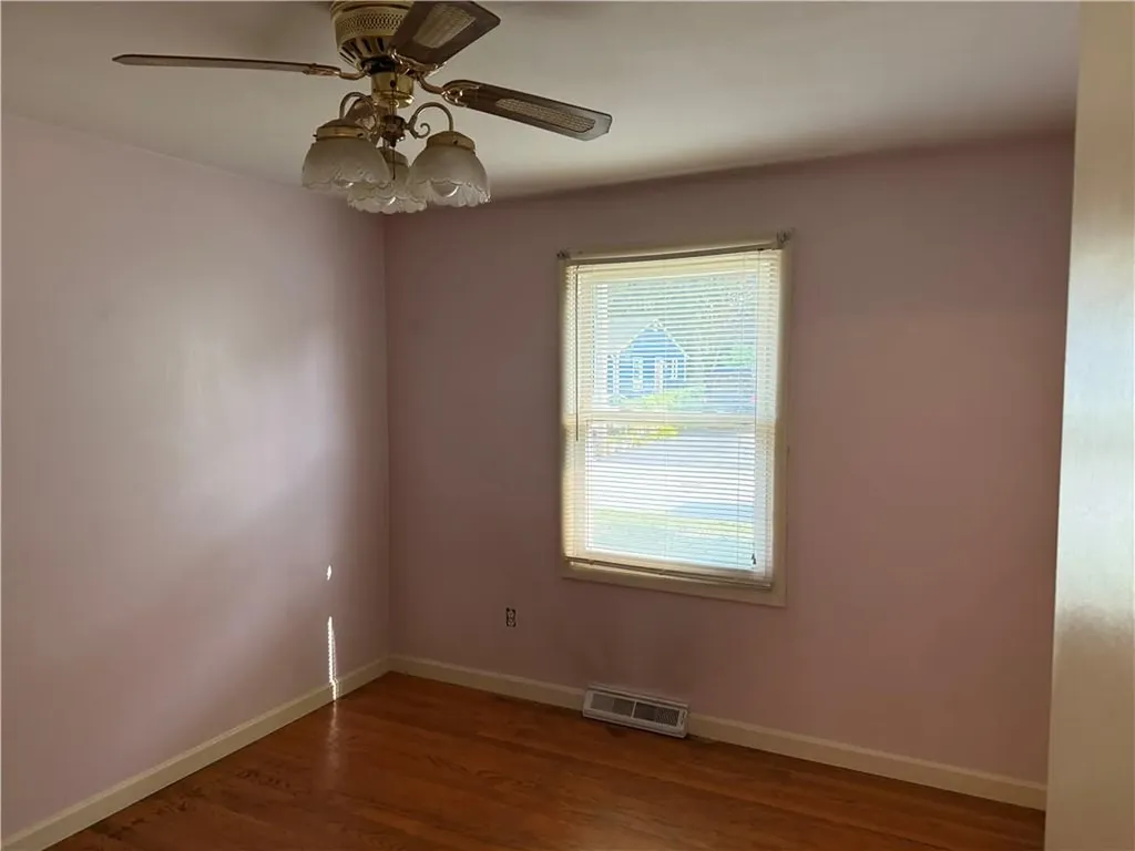 70 Glen Meadows Drive Pawtucket RI 02861