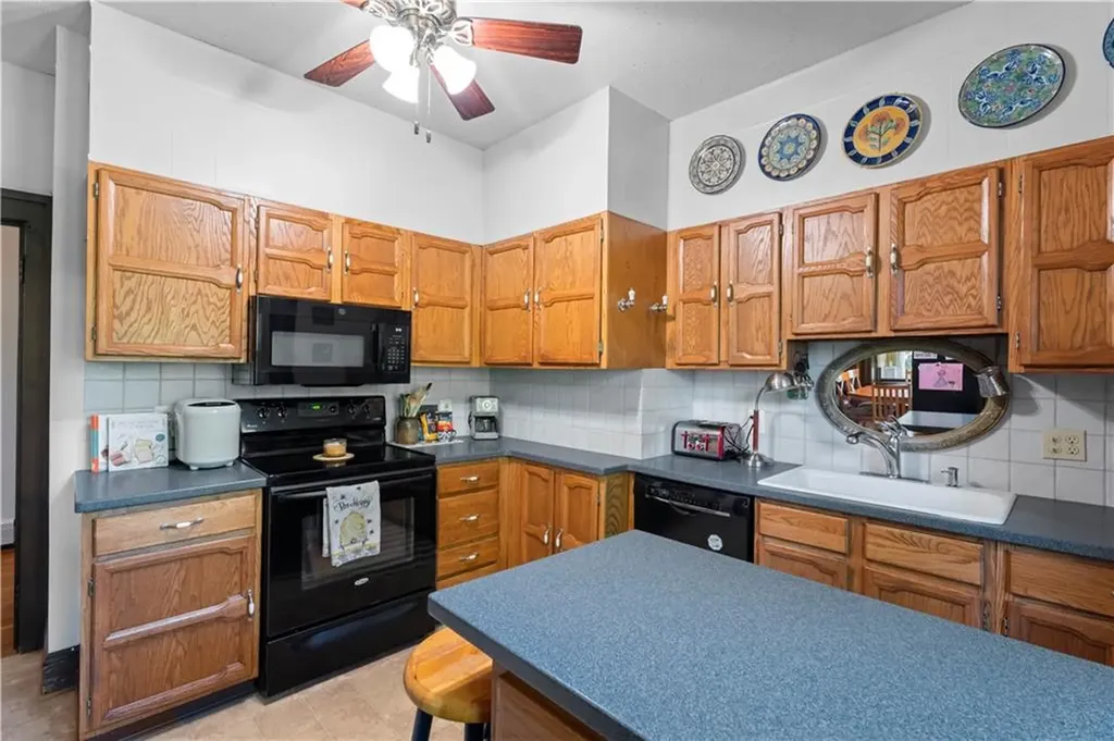 2 Brass Ring Road Westerly RI 02891
