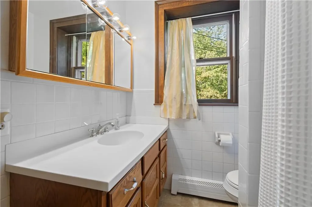 2 Brass Ring Road Westerly RI 02891